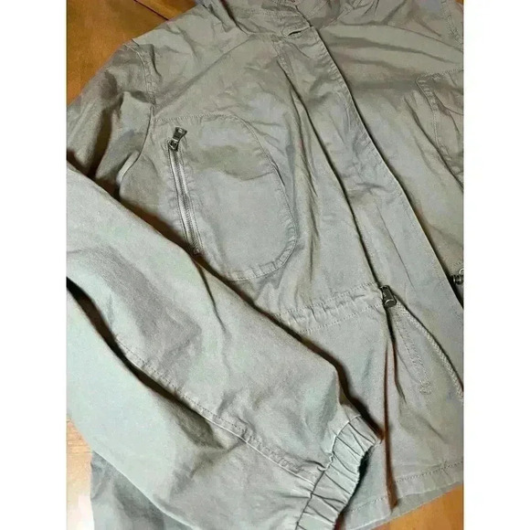 Lane Bryant jacket size 22 in excellent condition - Picture 2 of 8